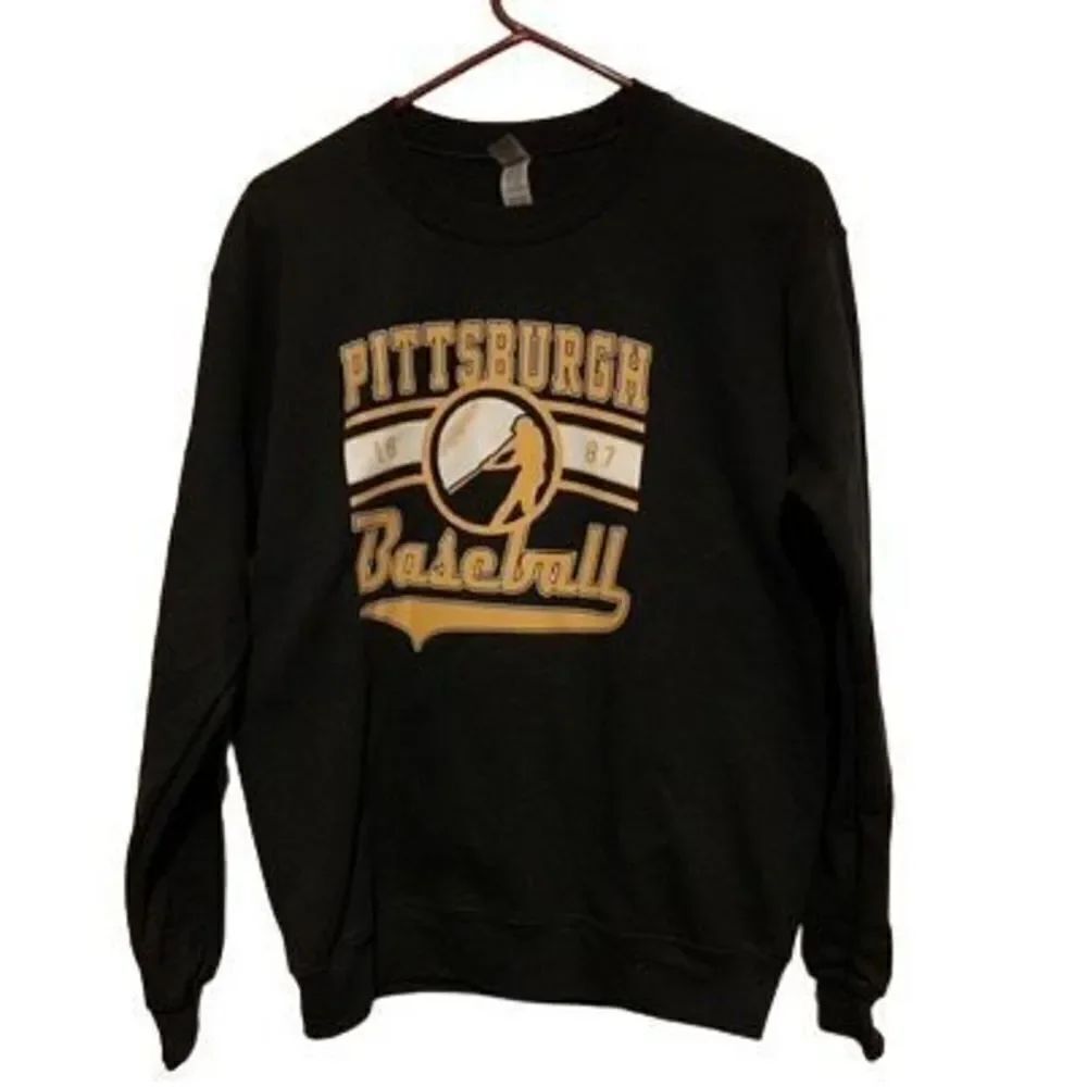 Pittsburgh Pirates Baseball Size Small Crew Neck Sweatshirt